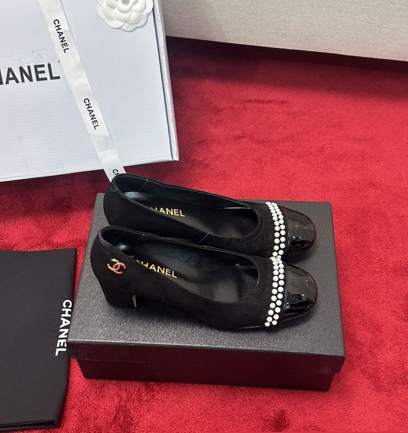 Ch*el high heels